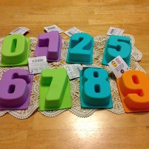 Eight new Wilton Silicone Mold Numbers Bundle